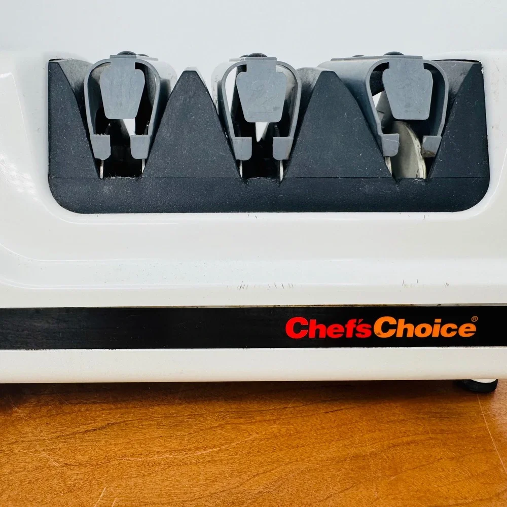 Chefs Choice EdgeSelect 120 Electric Diamond Hone Knife Sharpener White 3-Stage